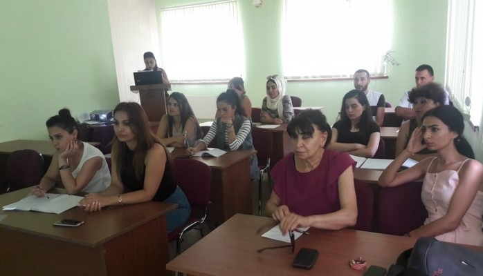 Dendrologiya İnstitutunda “Vikipediya”nın təbliği üzrə elmi seminar təşkil olunub