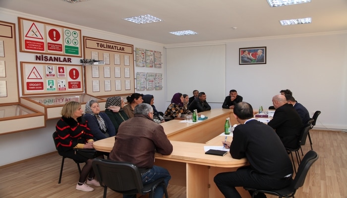 “AZƏRİQAZ” İstehsalat birliyinin rəhbərliyi Salyan Neftçala və İmişli rayonlarında vətəndaş qəbulu keçirib