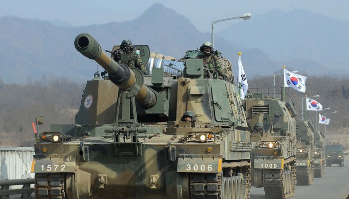 Cənubi Koreya KXDR ilə sərhəddə artilleriya təlimlərinə başlamaq niyyətindədir