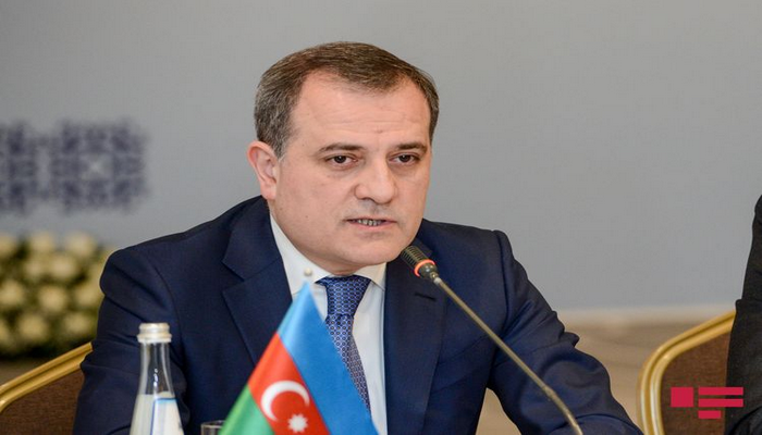 Ceyhun Bayramov: "İşğalçı qüvvələrin Azərbaycan ərazilərindən çıxarılması cədvəlinin razılaşdırılması danışıqların predmeti olmalıdır"