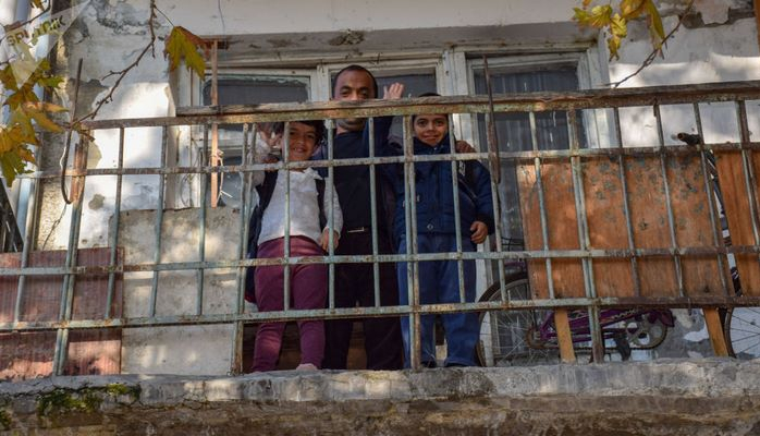 Əngəl tanımayan xoşbəxtlik: Bəstəboy olsalar da, həyatlarından razıdırlar