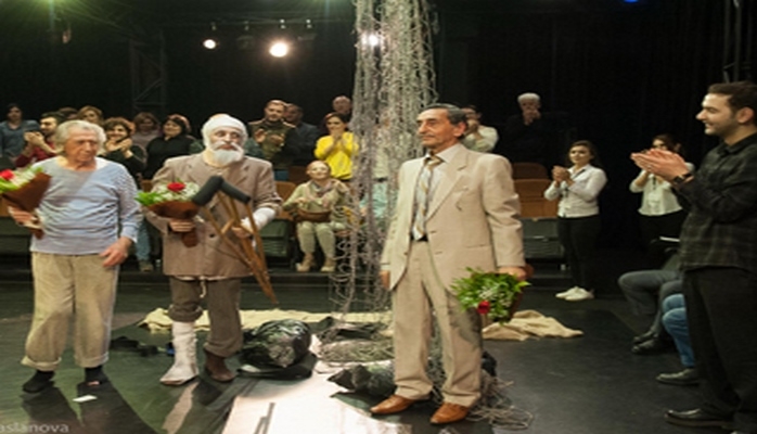 Azərbaycan teatrları yeni mövsümə hazırdır