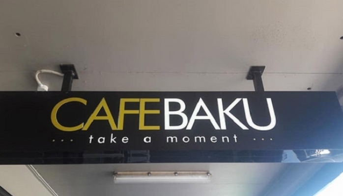 Bakıya heyran olan yeni zelandiyalı ölkəsində kafe açıb