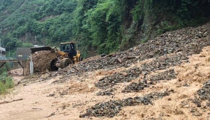 Doğu Karadeniz'de sağanak etkili oluyor