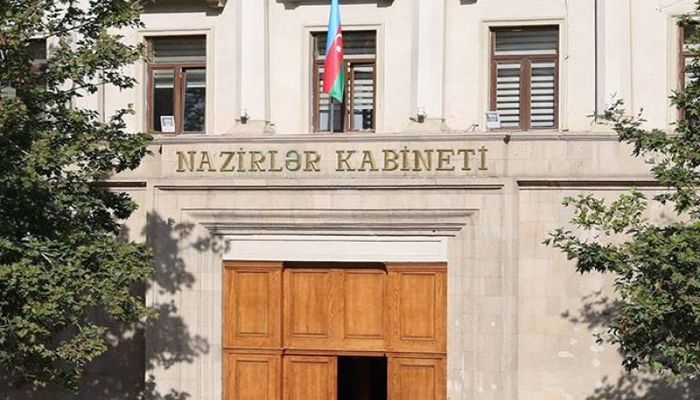 Dövlət xidmətinin işçilərinin maaşları TƏSDİQLƏNDİ