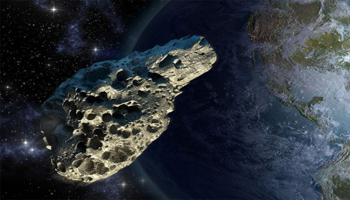 Yerə doğru təhlükəli asteroid yaxınlaşır