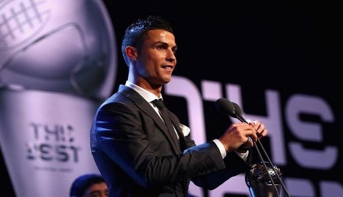 Ronaldo Qurban Qurbanovun yolu ilə getdi