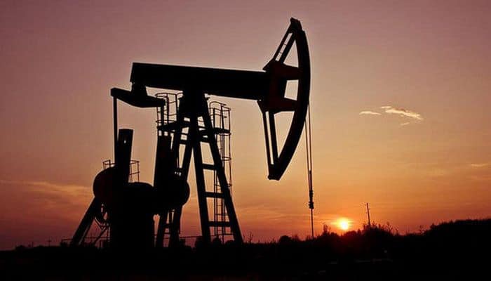 Нефть уверенно дорожает