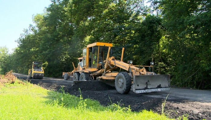 Zaqatalada 42 km yol təmir olunur