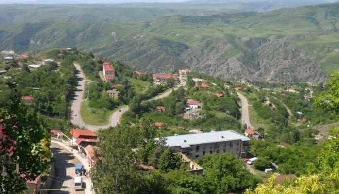 Ermənistan 30 ildir davam edən standart müharibədən başqa daha hansı müharibəni aparır?