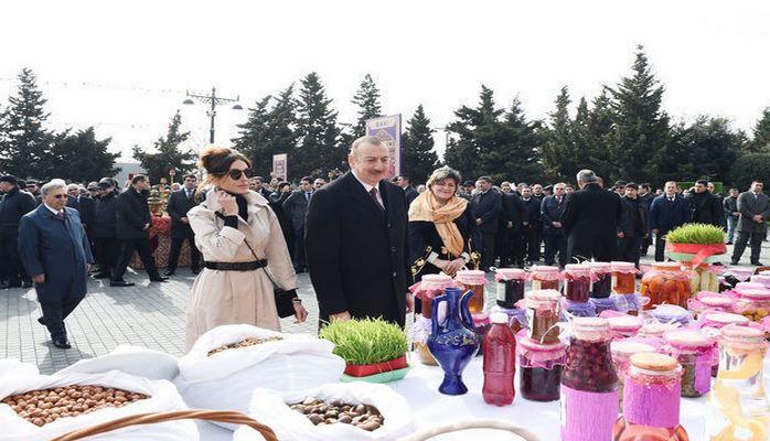 Ильхам Алиев и Первая леди на празднестве по случаю Новруза