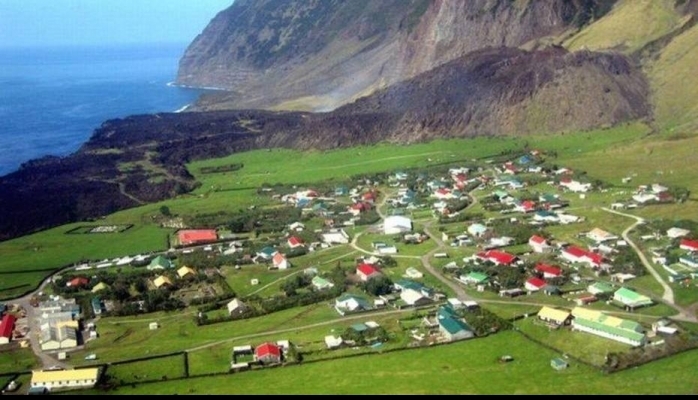 Dünyanın ən ucqar yeri: Tristan da Cunha adası