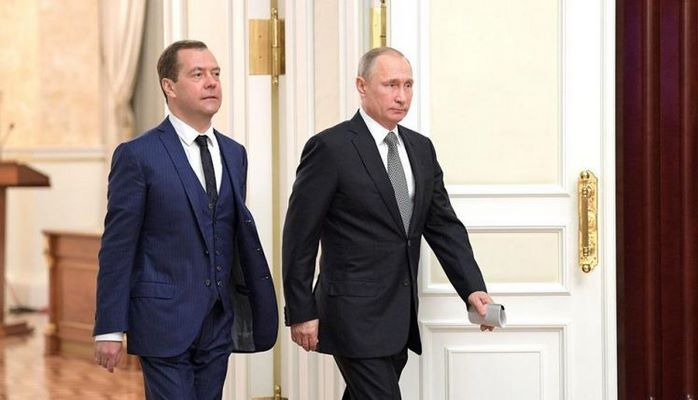 Vladimir Putin və Dmitri Medvedev Ermənistana səfər edəcək