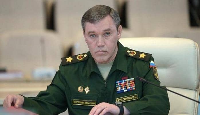 Valeri Gerasimov və Stüart Piiç Bakıda görüşdü