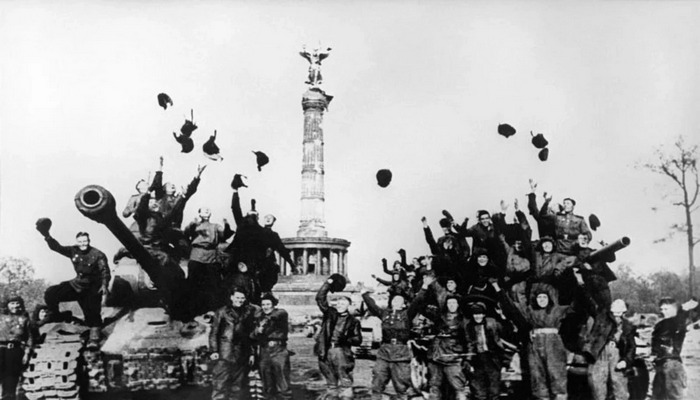 Faşizm üzərində qələbədən 80 il ötür