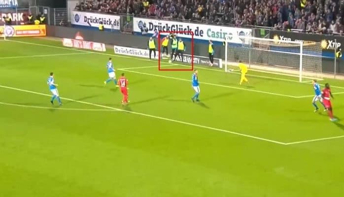 Futbolda belə penalti olmamışdı