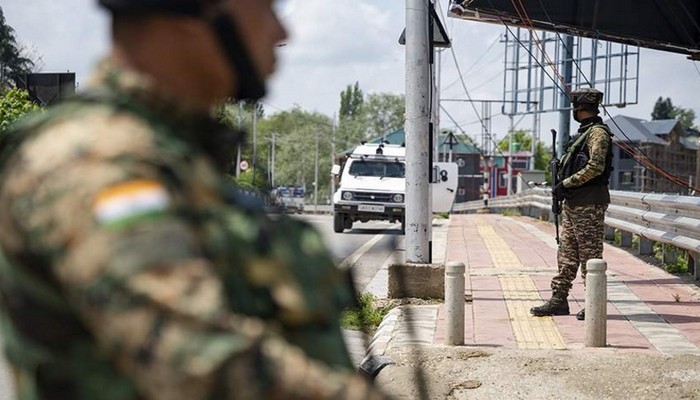 Hindistan və Pakistan arasında atəşkəs qüvvəyə minib