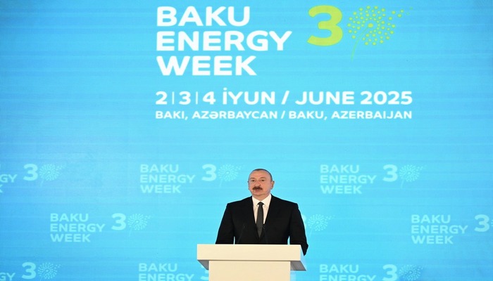 İlham Əliyev "Baku Energy Forum"un rəsmi açılış mərasimində çıxış edib