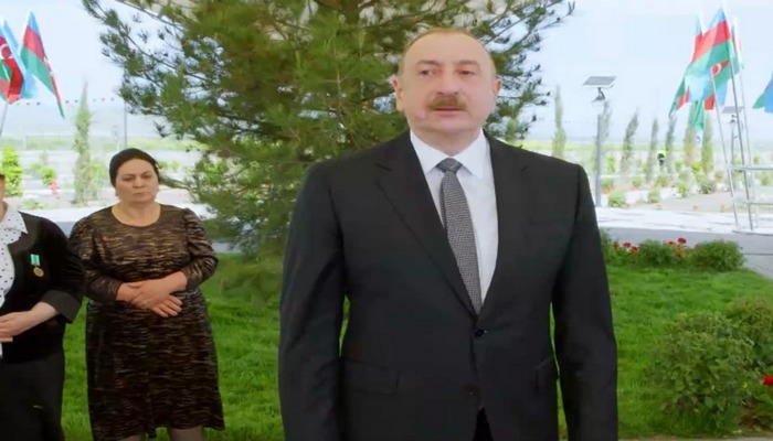 İlham Əliyev şəhid atalarının dəstəyindən danışarkən kövrəldi