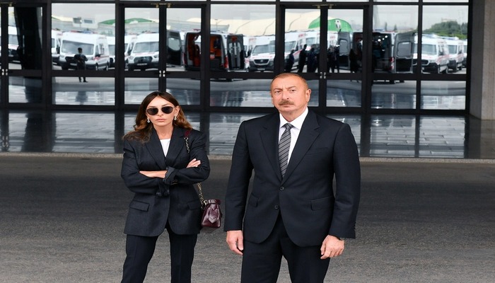 İlham Əliyev və Mehriban Əliyeva Şuşa rayonunun Daşaltı kənd məscidinin açılışında iştirak ediblər