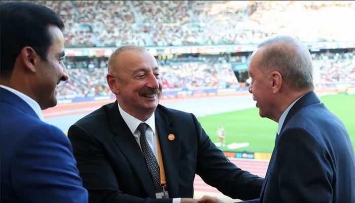 İlham Əliyev və Rəcəb Tayyib Ərdoğan atletika üzrə dünya çempionatının finalını izləyərkən söhbət ediblər