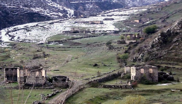 Laçın rayonunun Hüsülü və Malıbəy kəndlərinin görüntüləri