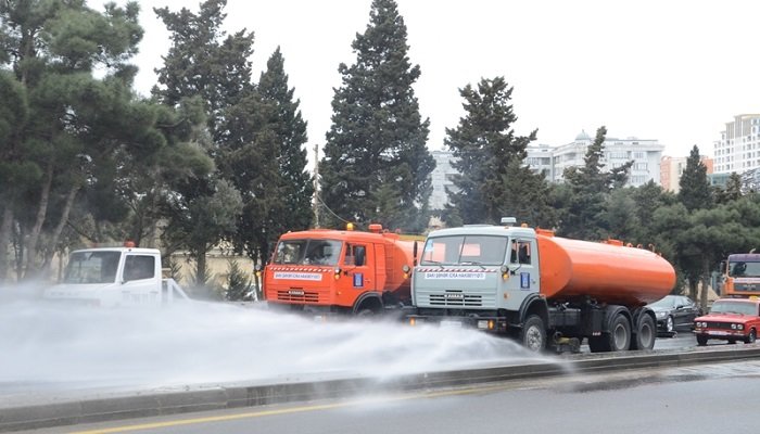 Bakıda gücləndirilmiş dezinfeksiya işləri aparılır