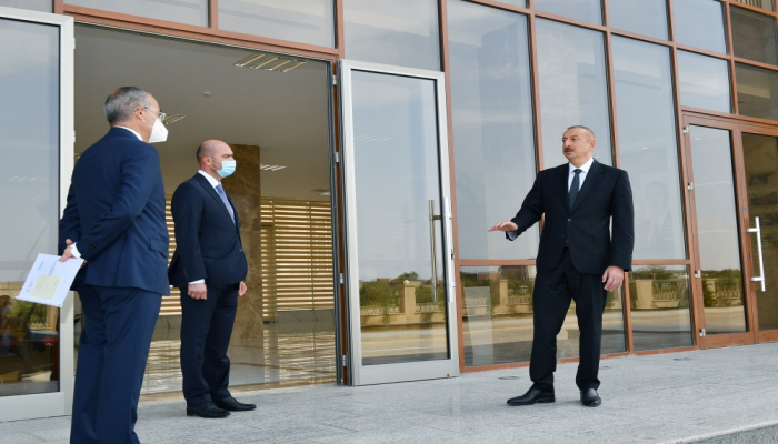 Prezidentdən məmurlara tapşırıq: “Biz daxili tələbatı yerli məhsullar hesabına təmin etməliyik”