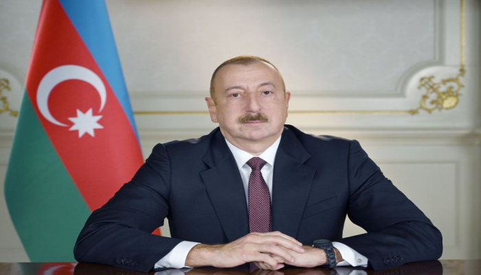 İlham Əliyev Qırğızıstan prezidentini təbrik etdi