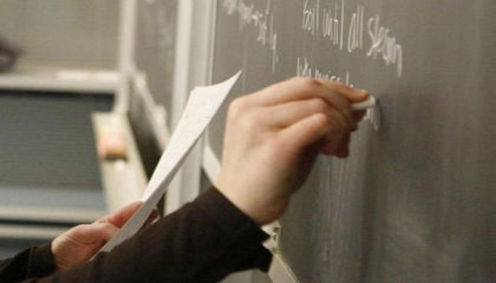 Прием учителей на работу в Азербайджане будет проведен с учетом пандемии