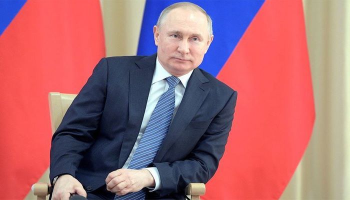 Путин сообщил, что его дочь сделала прививку от COVID-19