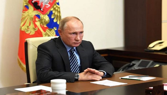 Putin xarici dövlətlərin dost olmayan fəaliyyətləri barədə fərman imzalayıb