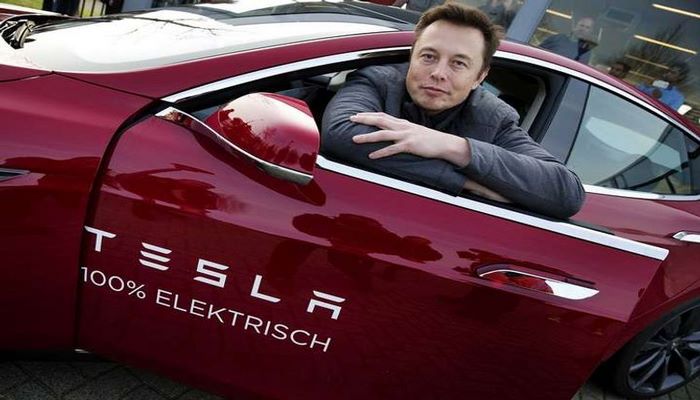 Стоимость акции Tesla впервые превысила $2 тыс.