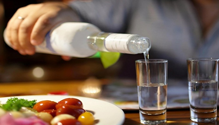 Tündlüyü beş faizdən yuxarı olan alkoqollu içkilərin reklamı qadağan OLUNDU