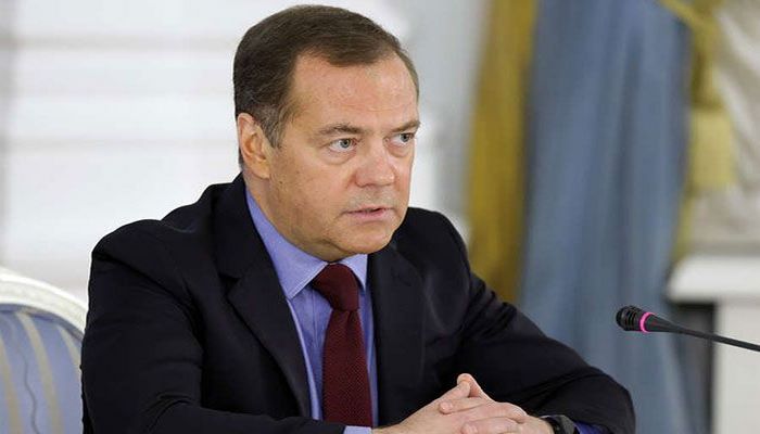 “Ukrayna heç kimə lazım deyil” - Medvedev