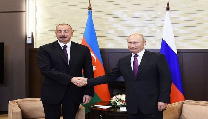 Vladimir Putin İlham Əliyevi təbrik edib