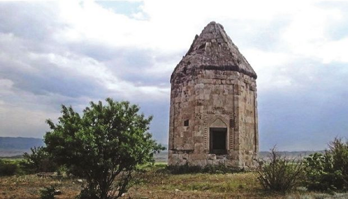 Zəngilana rayonun adı yazılmış yeni lövhə vuruldu